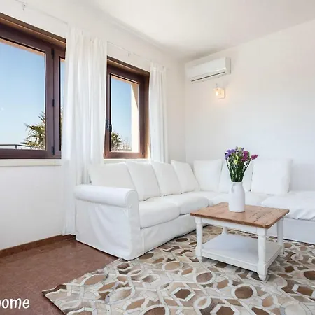 Villa Silvia con piscina e spa Appartamento Taviano (Lecce)