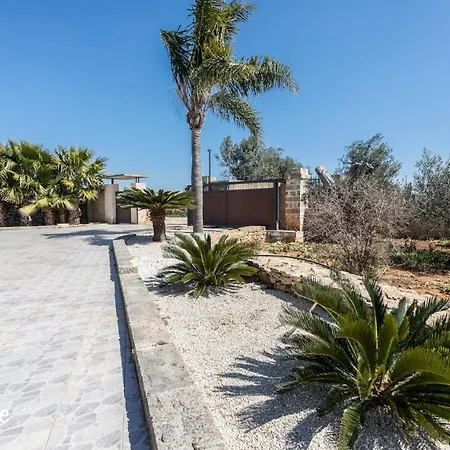 Villa Silvia con piscina e spa *