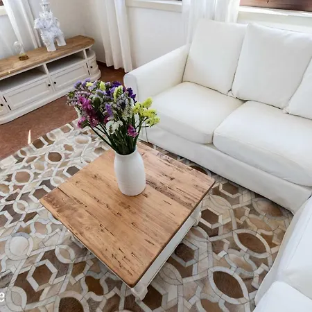 Appartamento Villa Silvia con piscina e spa Taviano (Lecce)
