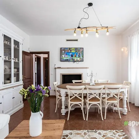 Appartamento Villa Silvia con piscina e spa *