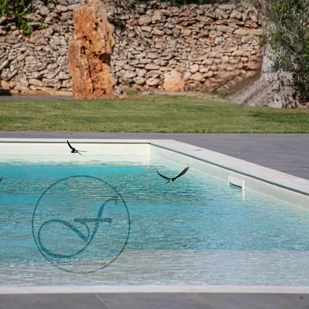 Villa Silvia con piscina e spa Appartamento